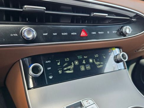 New 2026 Genesis GV70 2.5T Advanced AWD/4WD image 8