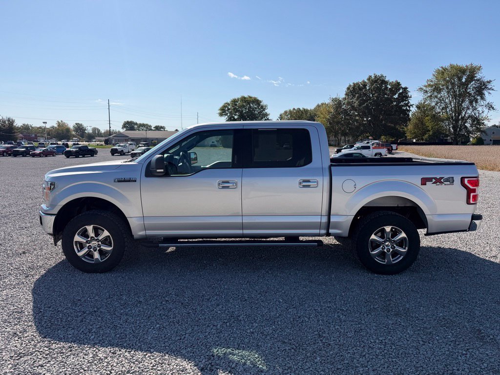 Used 2018 Ford F150 XLT w/ Equipment Group 302A Luxury AWD/4WD image 4