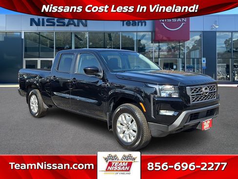 Certified 2023 Nissan Frontier SV w/ Technology Package AWD/4WD image 1