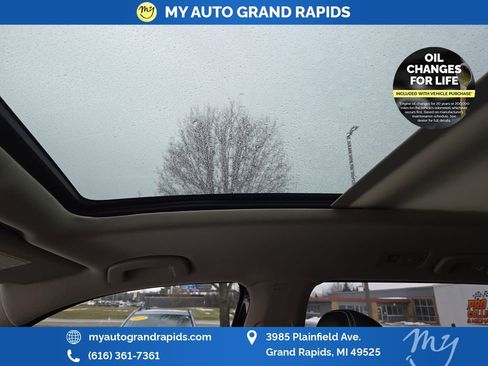 Used 2023 Volkswagen Atlas SEL image 21