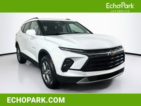 Used 2023 Chevrolet Blazer LT w/ Convenience Package FWD image 1