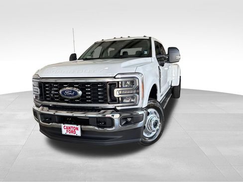 New 2026 Ford F350 XLT AWD/4WD image 1