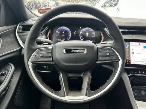 New 2026 Jeep Grand Cherokee L 4WD image 15