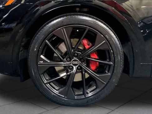 Used 2025 Audi SQ5 Premium Plus AWD/4WD image 11