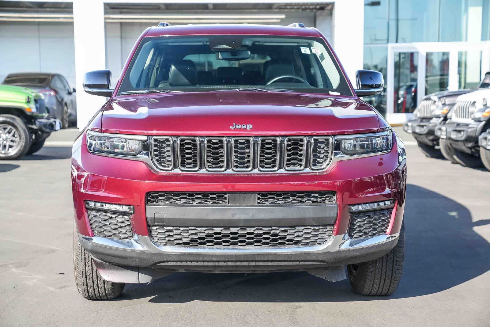 Used 2021 Jeep Grand Cherokee L Limited RWD image 2