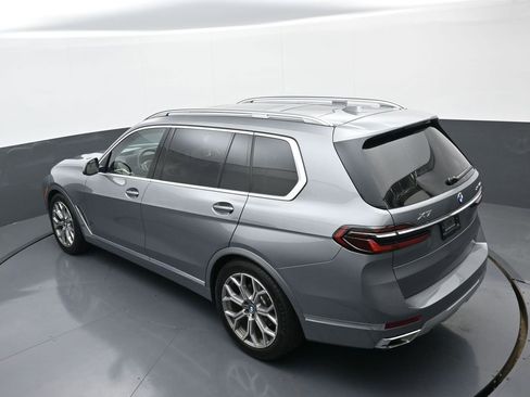 Used 2026 BMW X7 xDrive40i AWD/4WD image 35