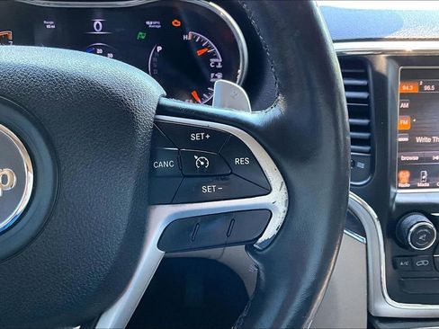 Used 2014 Jeep Grand Cherokee Limited w/ Mopar Chrome Edition Group RWD image 19