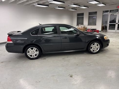 Used 2013 Chevrolet Impala LT w/ LT Sunroof Package image 12