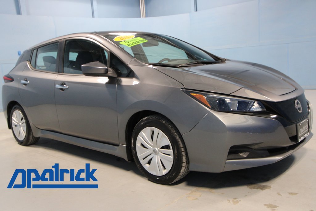 Used 2025 Nissan Leaf S FWD image 1