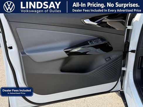 Used 2021 Volkswagen ID.4 Pro S RWD image 9