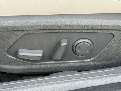 Used 2025 Hyundai Sonata SEL FWD image 16