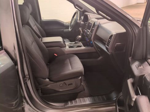 Used 2019 Ford F150 XLT w/ Equipment Group 302A Luxury image 10