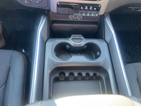 New 2026 RAM 1500 Big Horn w/ Night Edition image 28