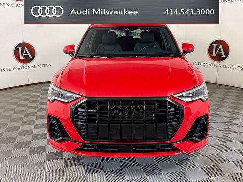 Used 2024 Audi Q3 2.0T Premium Plus AWD/4WD image 2