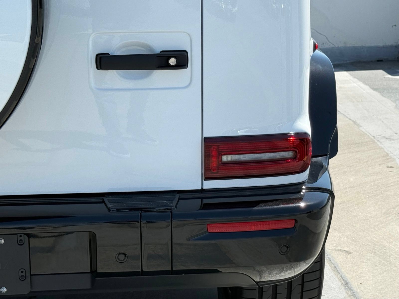 New 2027 Mercedes-Benz G 580 e image 11