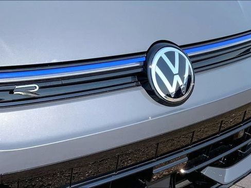 Used 2026 Volkswagen Golf AWD/4WD image 30