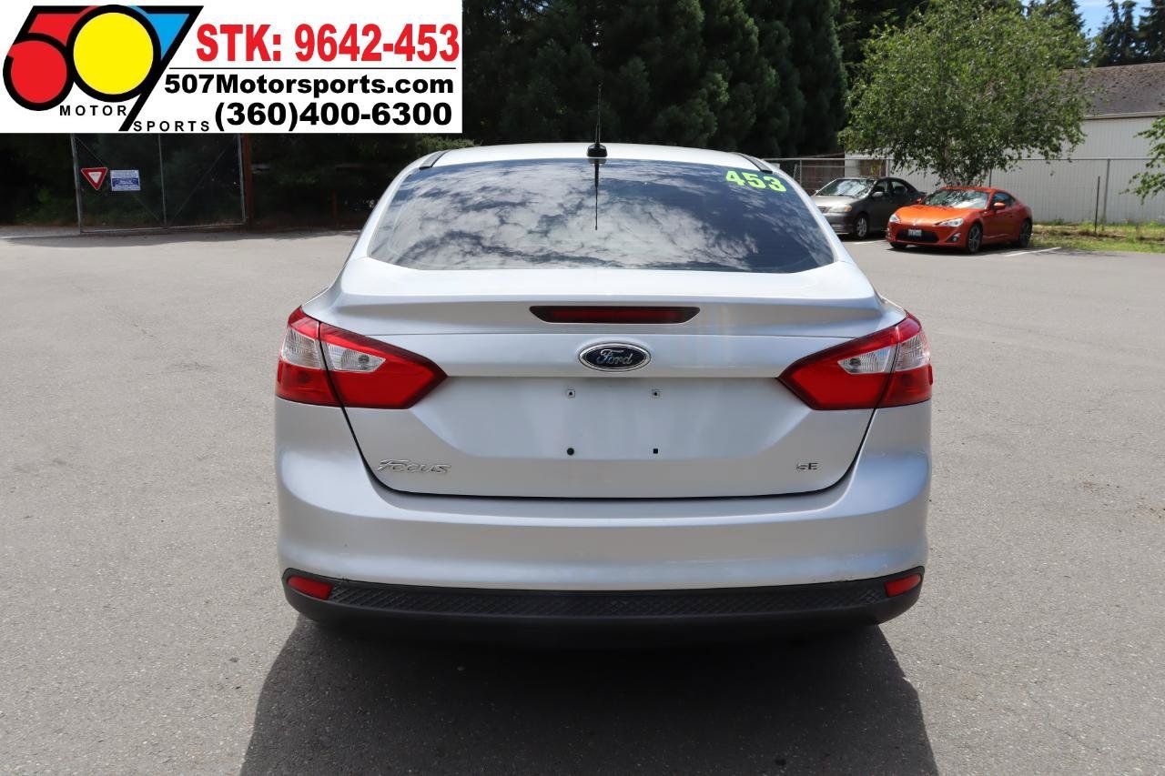 Used 2012 Ford Focus SE FWD image 6