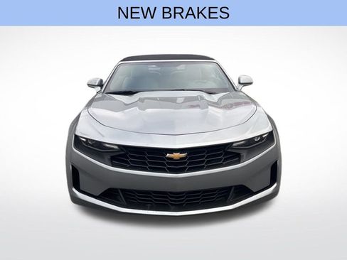 Used 2023 Chevrolet Camaro LT RWD image 2
