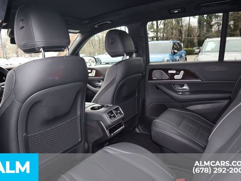 Used 2024 Mercedes-Benz GLS 580 4MATIC w/ Warmth & Comfort Package image 18