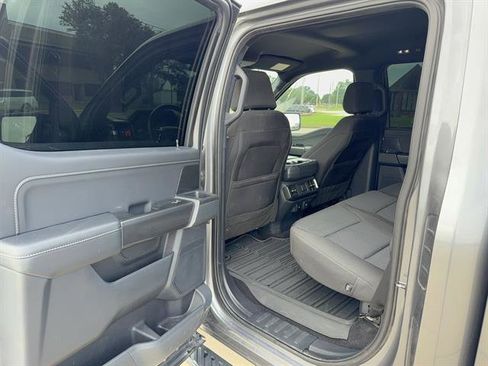 Used 2022 Ford F150 XLT w/ Equipment Group 302A High AWD/4WD image 9