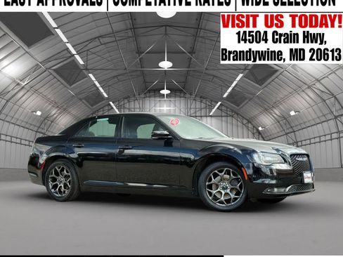 Used 2015 Chrysler 300 S w/ 300S Premium Group image 1