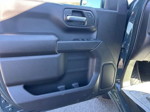 New 2026 Chevrolet Silverado 1500 Custom Trail Boss w/ LPO, Dark Essentials Package image 11