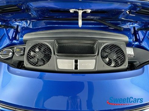 Used 2016 Porsche 911 Carrera GTS RWD image 40