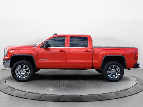 Used 2016 GMC Sierra 1500 SLE w/ SLE Value Package AWD/4WD image 4