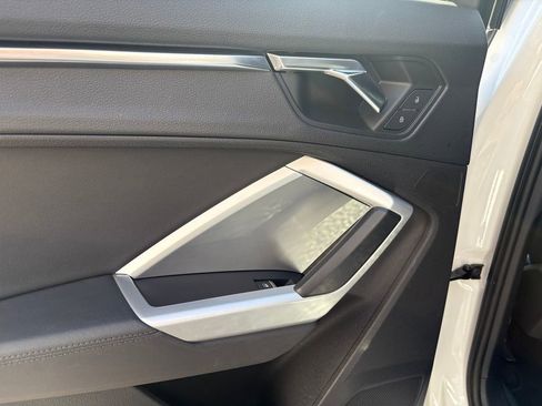 Used 2021 Audi Q3 2.0T Premium w/ Convenience Package image 26