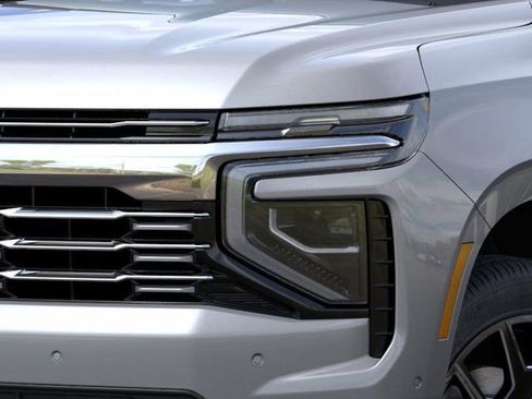 New 2026 Chevrolet Suburban Premier image 2