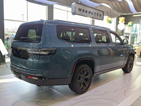 New 2026 Jeep Grand Wagoneer L Limited w/ Premium Group II AWD/4WD image 5