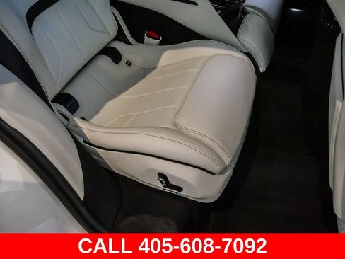 Used 2025 Ferrari Purosangue AWD/4WD image 44