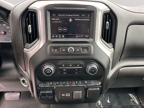 Used 2024 Chevrolet Silverado 2500 Custom w/ Custom Value Package AWD/4WD image 8