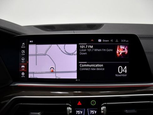 Used 2022 BMW X6 xDrive40i w/ Premium Package image 13