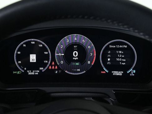 Certified 2025 Porsche Cayenne S image 13