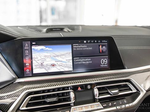 Used 2021 BMW X5 M w/ Competition Package image 28