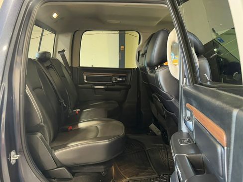 Used 2017 RAM 1500 Laramie w/ Convenience Group image 4