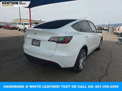 Used 2023 Tesla Model Y Long Range AWD/4WD image 5