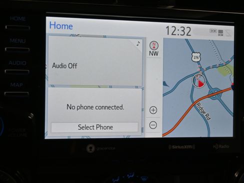 Certified 2024 Toyota 4Runner TRD Off-Road Premium image 12