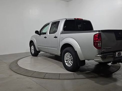 Used 2019 Nissan Frontier SV w/ Value Truck Package image 3