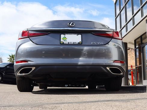 Used 2020 Lexus ES 350 w/ Premium Package image 12