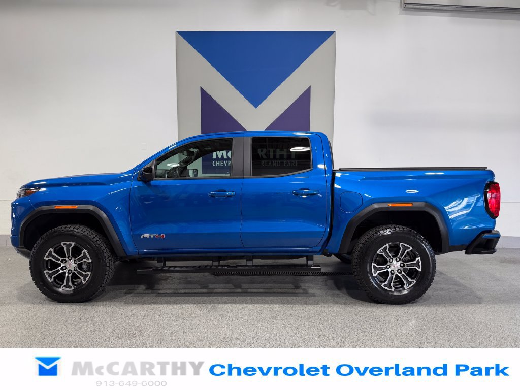 Used 2023 GMC Canyon AT4 w/ AT4 Premium Package AWD/4WD image 10
