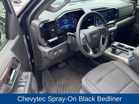 Used 2023 Chevrolet Silverado 1500 LT Trail Boss w/ Protection Package image 9