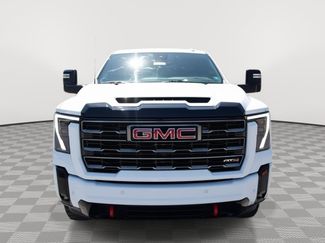 Used 2025 GMC Sierra 2500 AT4 AWD/4WD video 2