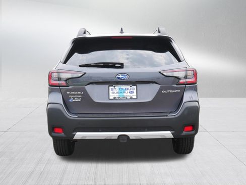 Used 2024 Subaru Outback Limited AWD/4WD image 6
