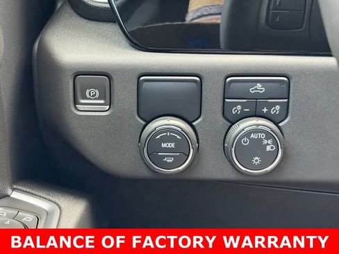 Used 2023 Chevrolet Silverado 1500 LT RWD image 19