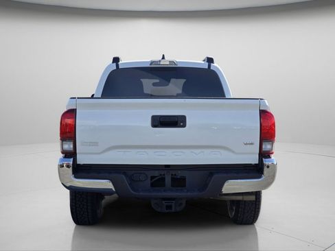 Used 2023 Toyota Tacoma SR5 RWD image 18
