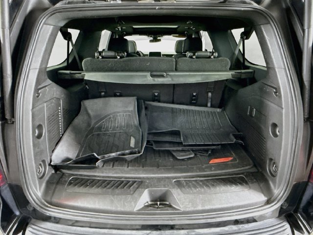 Used 2022 GMC Yukon XL SLT AWD/4WD image 28