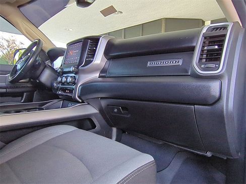 Used 2019 RAM 2500 Big Horn image 30