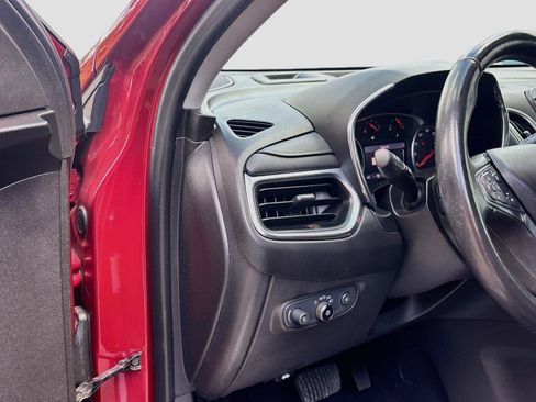 Used 2020 Chevrolet Equinox Premier AWD/4WD image 19